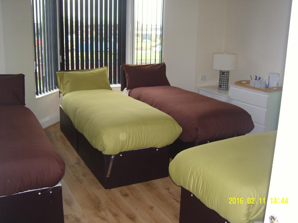 The Kop View Otel Liverpool Oda fotoğraf